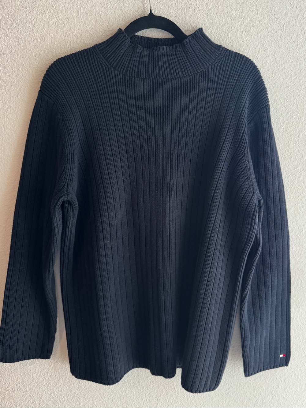 Tommy Hilfiger Women's Black Ribbed Crewneck Sweater 100% Corton Size 1X